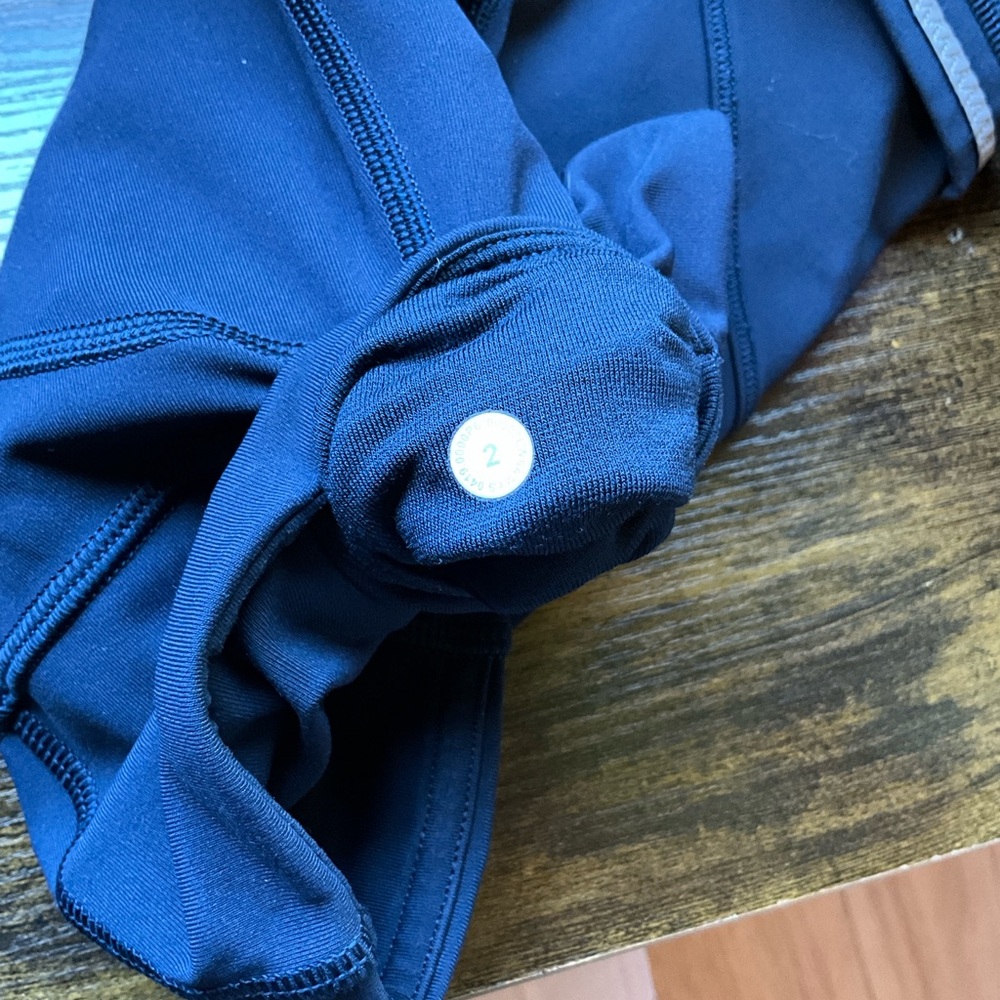 Lululemon Athletica All The Right Places II crop 23” in True Navy Leggings - Picture 6 of 7